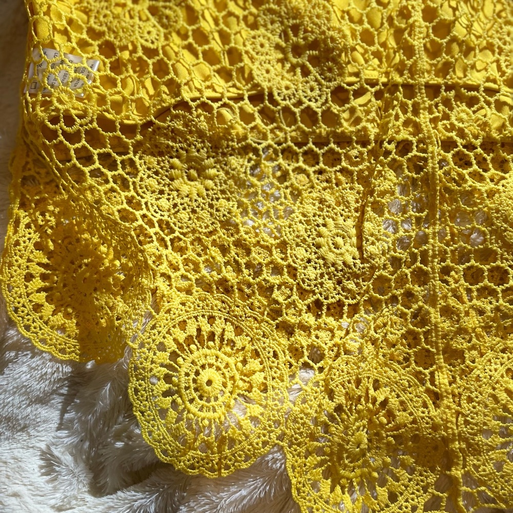Charollette Russe Yellow Hand-knitted Top - Picture 6 of 14